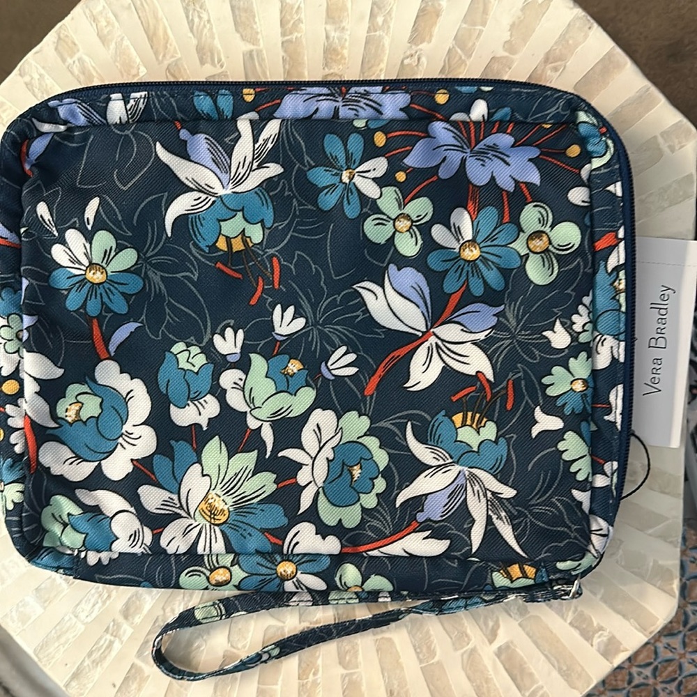 NWT🌸Vera Bradley*Floral Bursts*Wipes Pouch✨